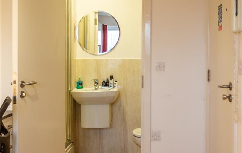 Rawson Street, Highfields, Leicester - Image 1